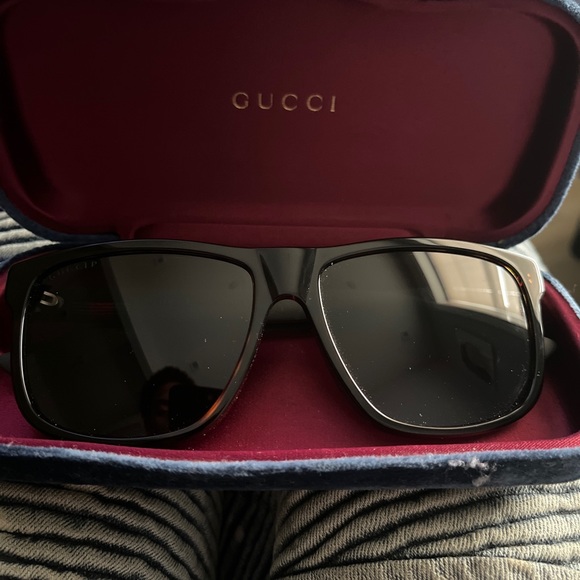 Gucci sunglasses brand new - Picture 2 of 3